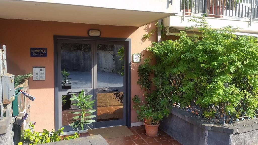 Baia Giardini Apartments المظهر الخارجي الصورة